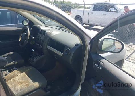 2016 Jeep Compass Sport from USA, damaged, VIN 1C4NJDBB2GD662142